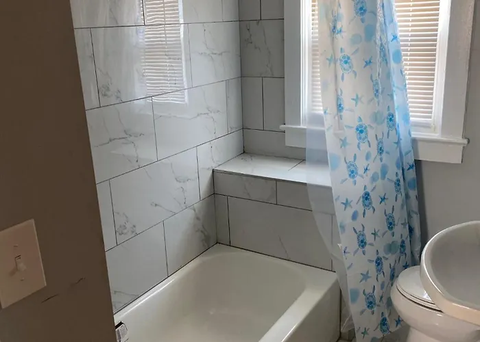 208 4 2nd Unit * Ocean City
